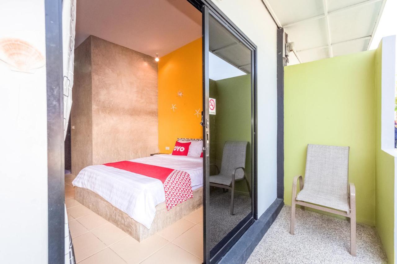 Oyo 450 Rawai Studios Resort Екстериор снимка
